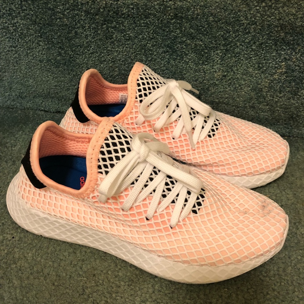 Adidas Sneakers
